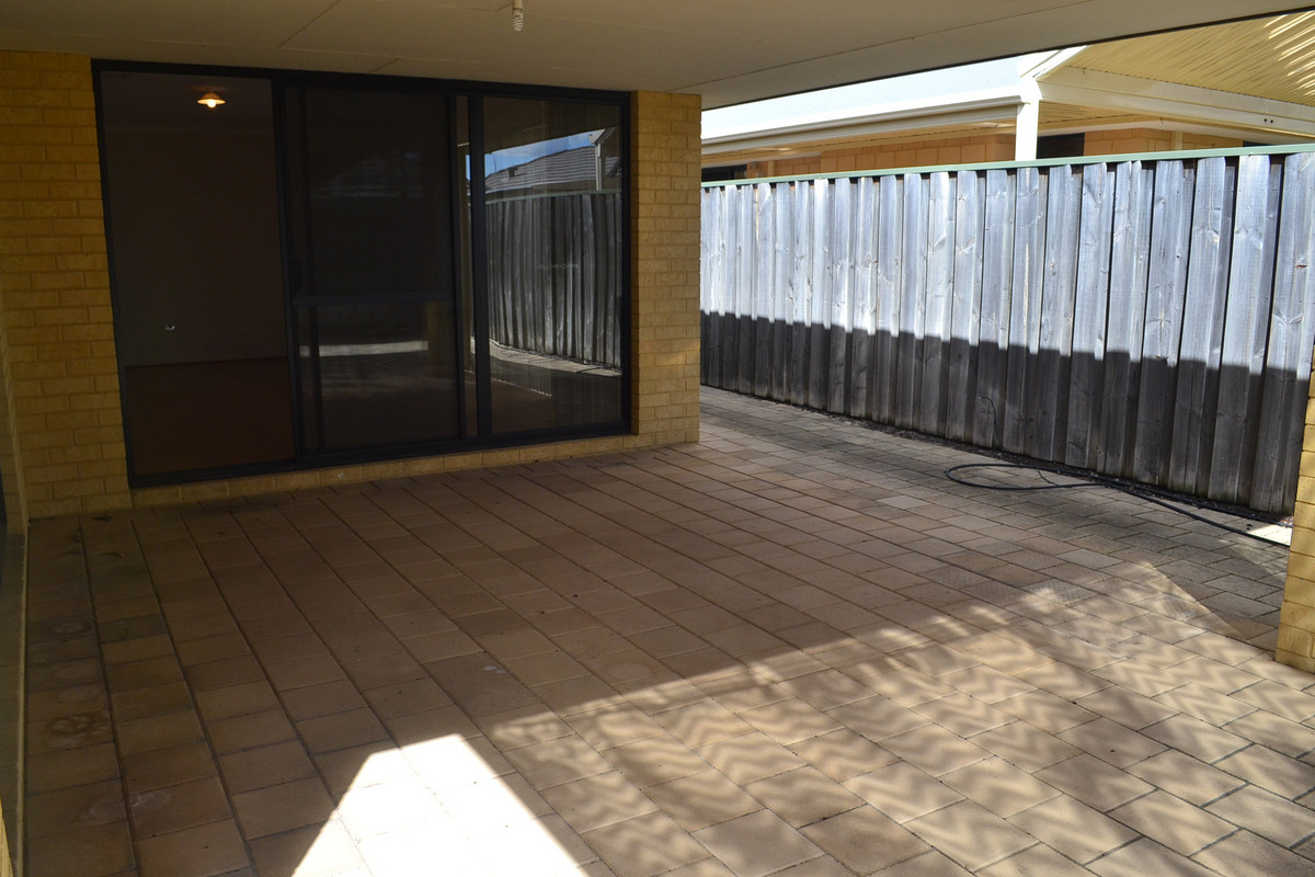 Ellenbrook Media 12