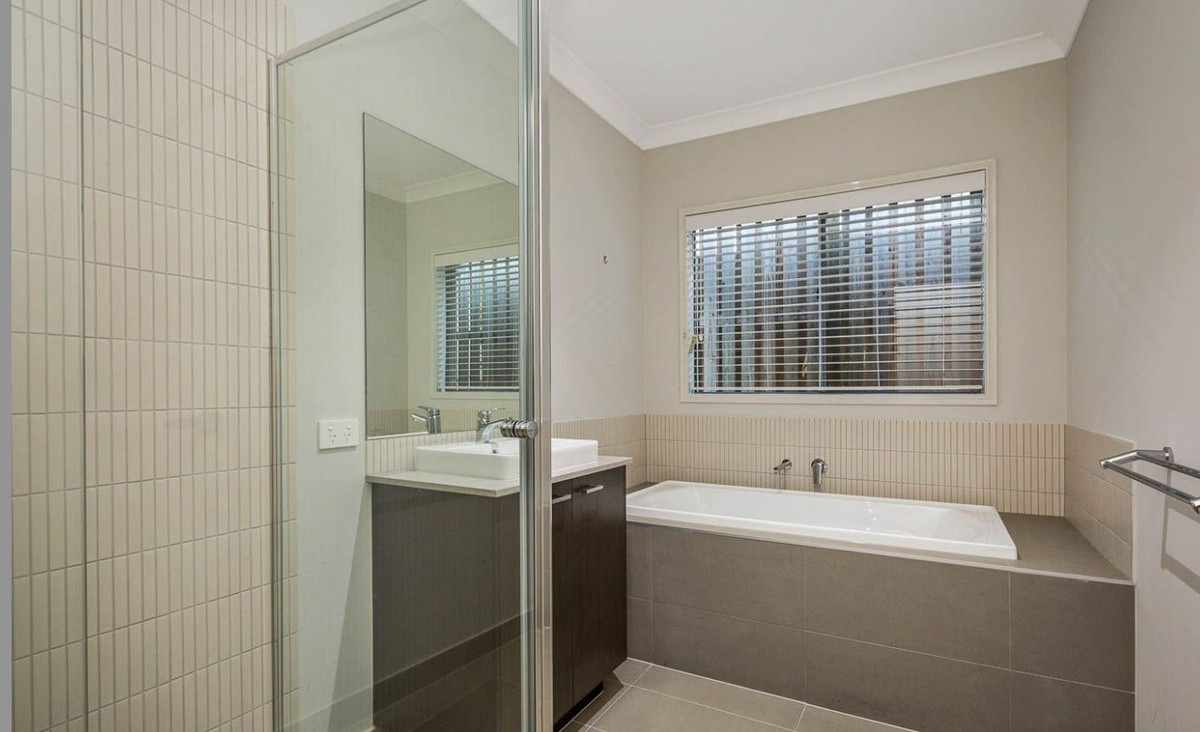 20 Elvire Street, Ormeau Hills