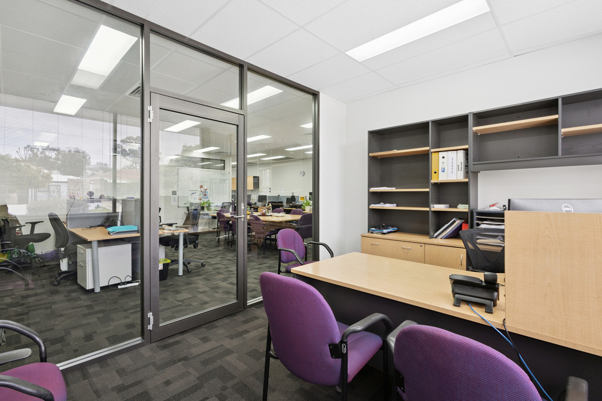 275 Marmion Street, Melville WA 6156