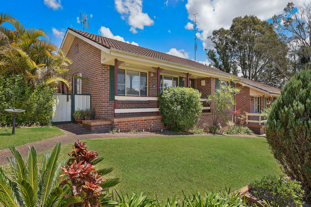 Property enquiry form background image