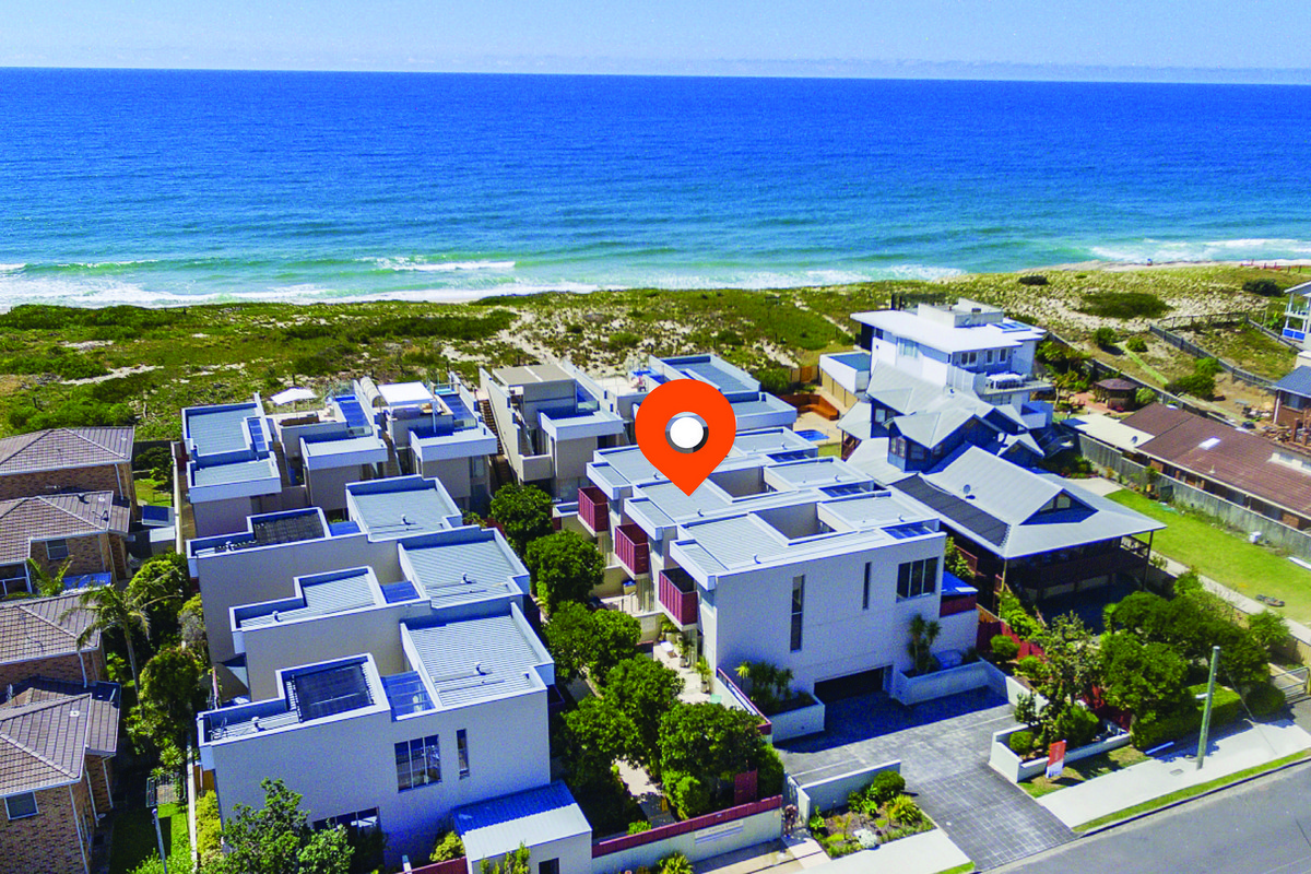 Property enquiry form background image