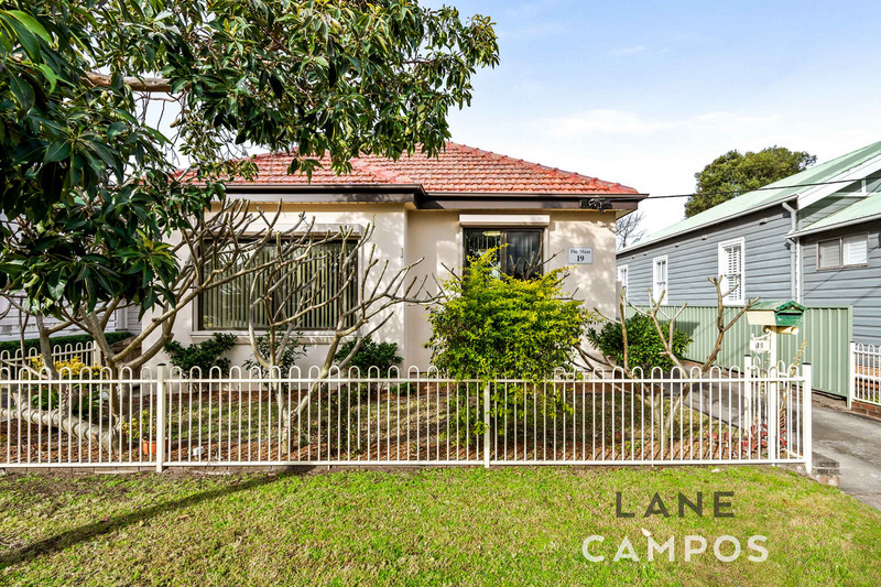 19 Antill Street, Mayfield