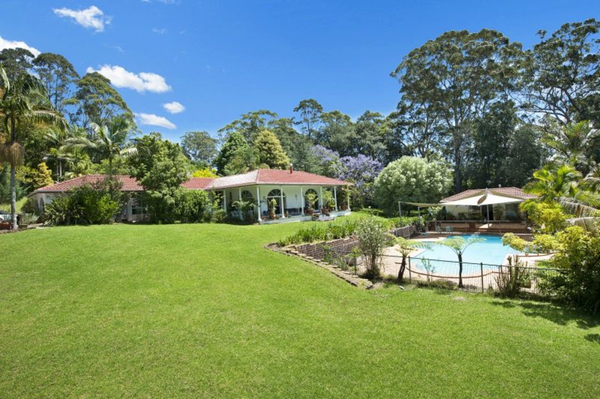 Property enquiry form background image