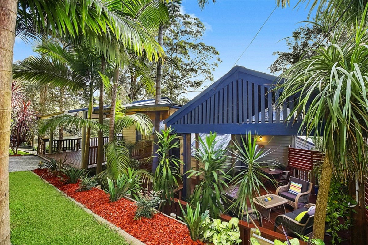 Property enquiry form background image