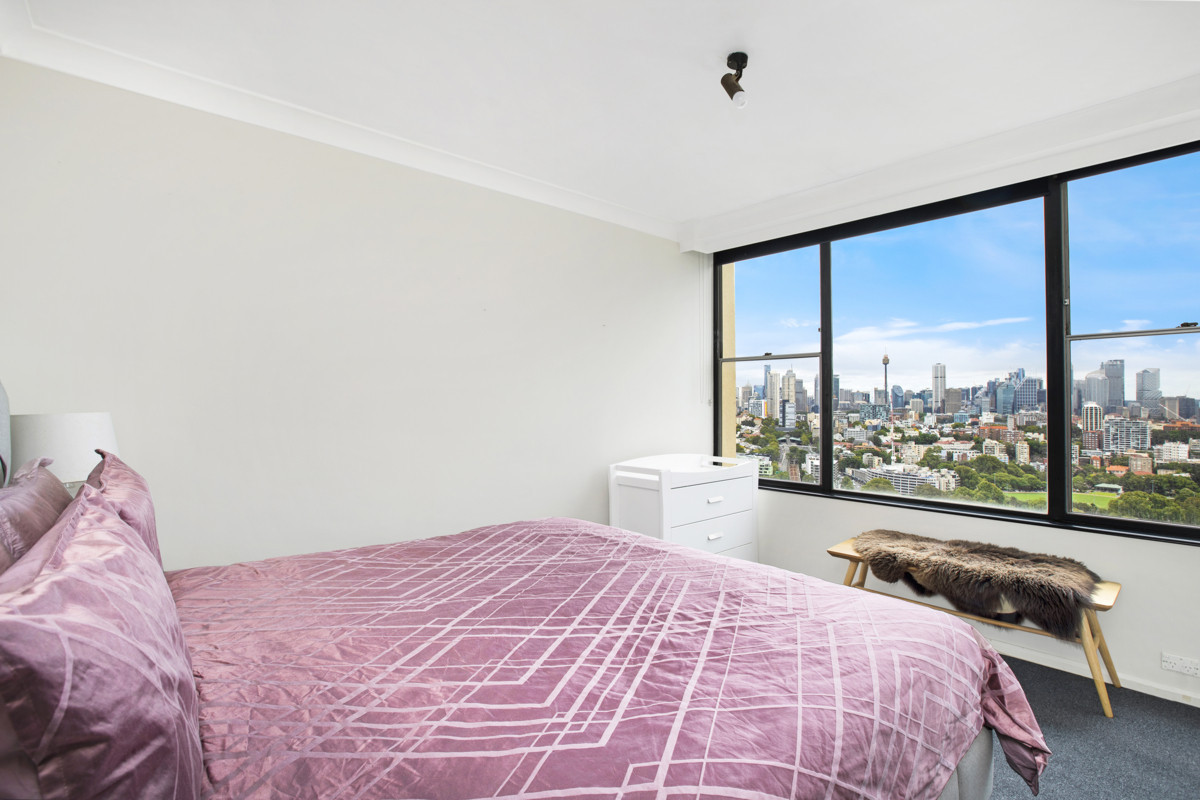 Stunning Ranelagh "F" wing apartment, with spectacular harbour views