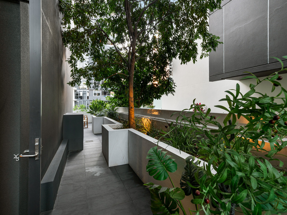Discover Exceptional Living at Y43 in Teneriffe Gallery