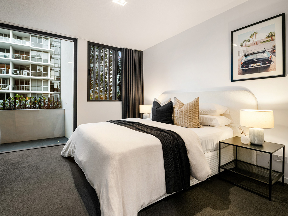 Discover Exceptional Living at Y43 in Teneriffe Gallery