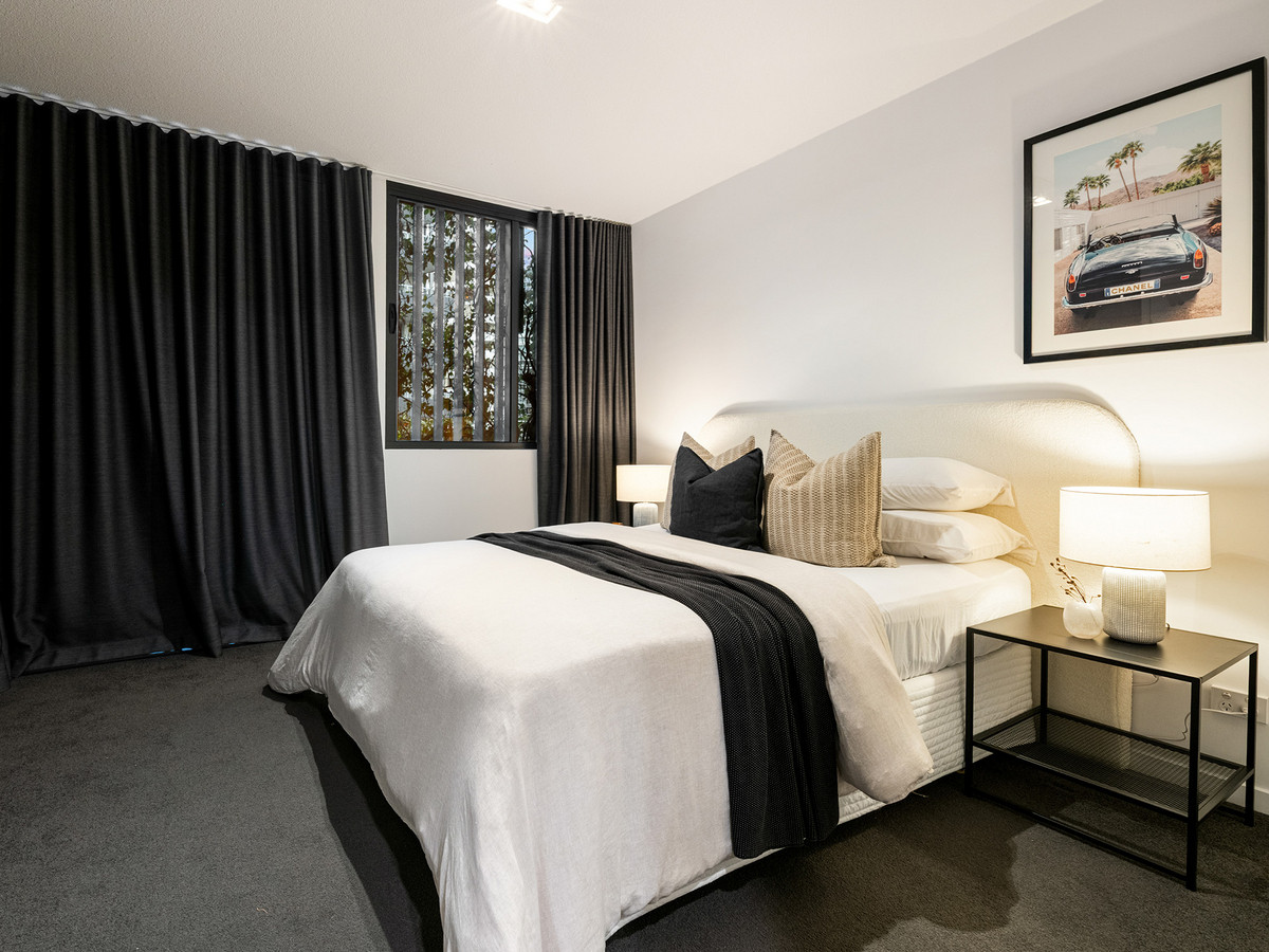 Discover Exceptional Living at Y43 in Teneriffe Gallery