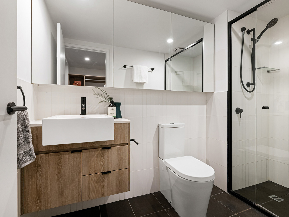 Discover Exceptional Living at Y43 in Teneriffe Gallery