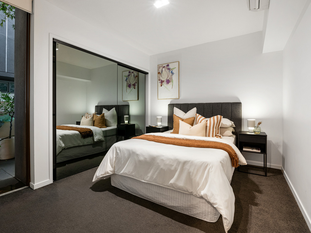 Discover Exceptional Living at Y43 in Teneriffe Gallery