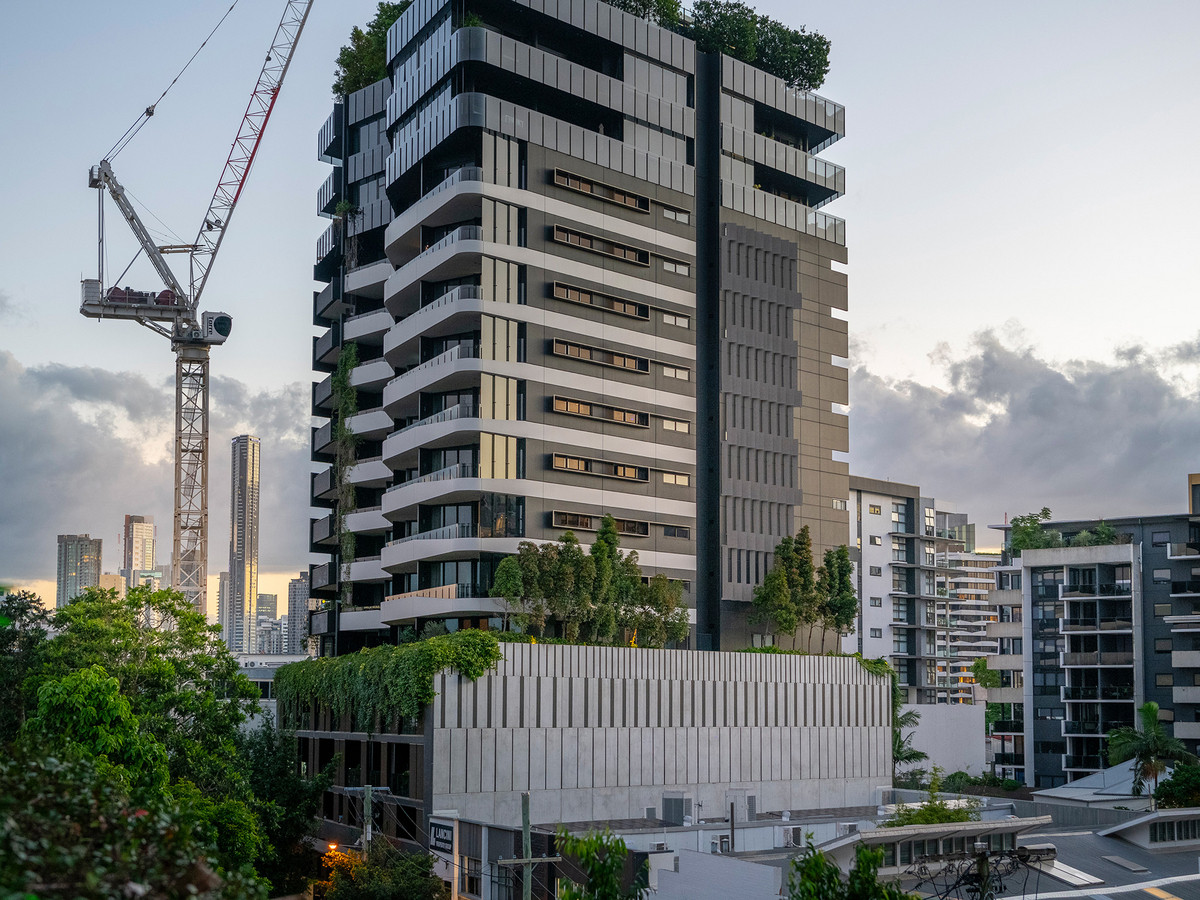 Discover Exceptional Living at Y43 in Teneriffe Gallery