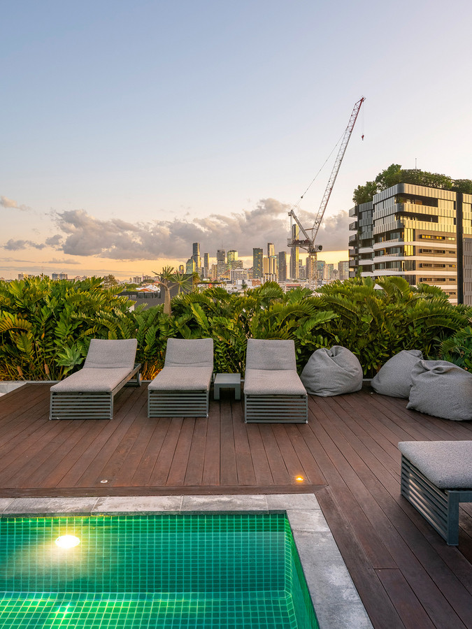 Discover Exceptional Living at Y43 in Teneriffe Gallery