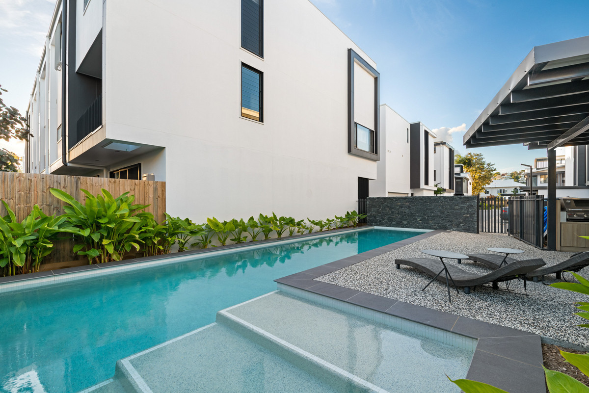 TRIBECA BULIMBA Gallery