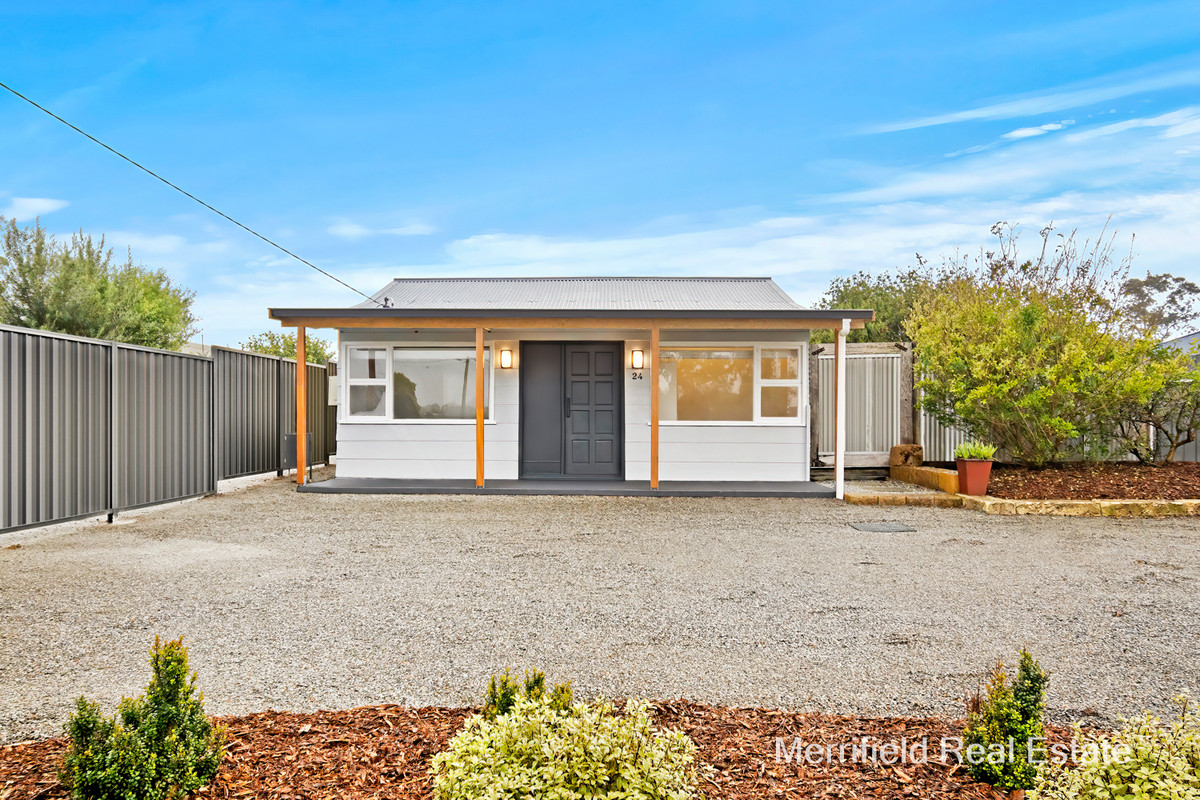 24 Edinburgh Road, Mckail WA 6330