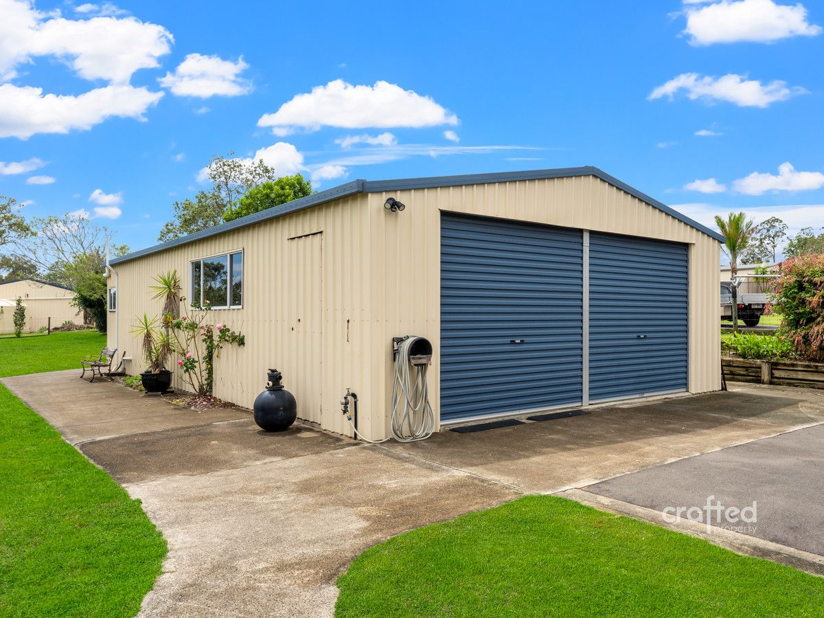 acreage life 🍃 Stunning Steel Frame Home with Verandah and Landscaped