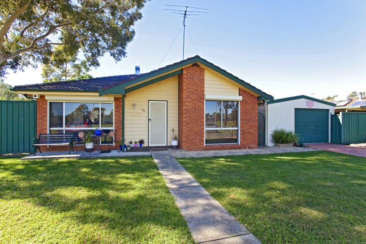 Property enquiry form background image