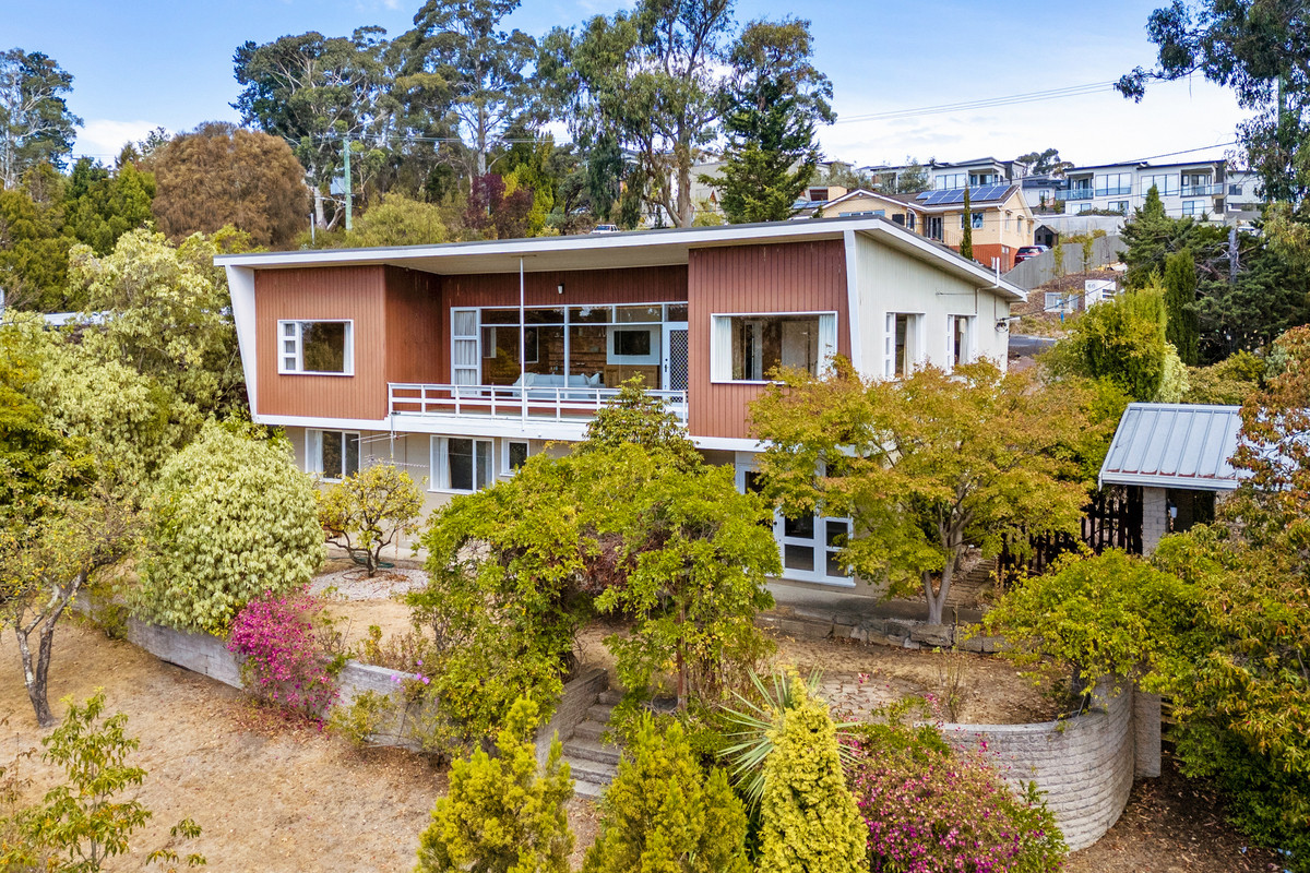 61 Auburn Road, Kingston Beach, TAS, 7050 - Image 1