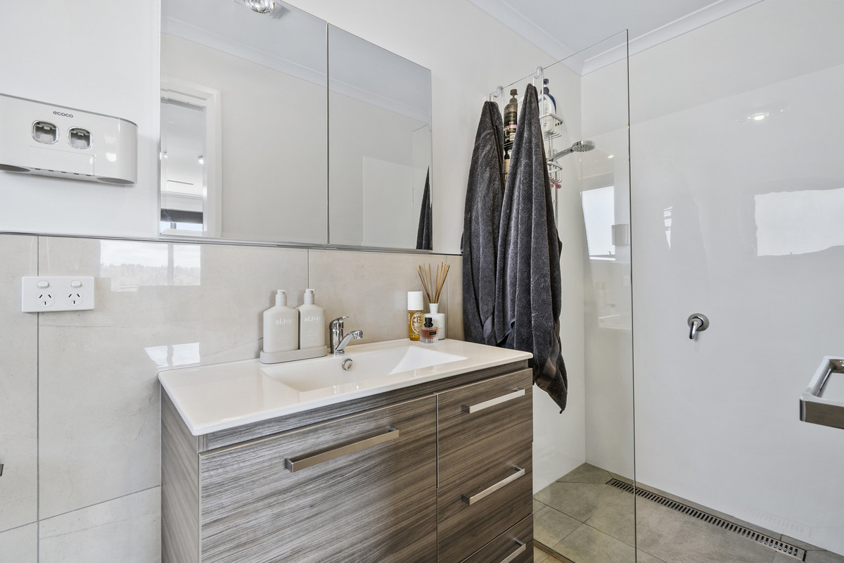 12 Lord Street, Triabunna, TAS, 7190 - Image 12