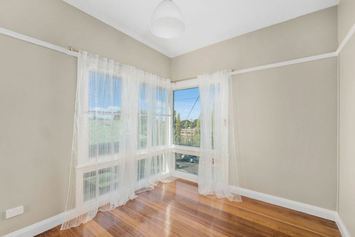 9 Cosgrove Avenue, South Hobart, TAS, 7004 - Image 6