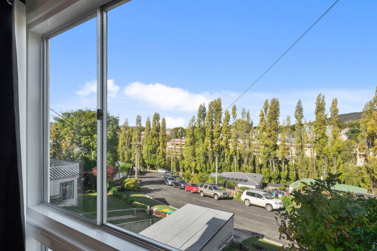 9 Cosgrove Avenue, South Hobart, TAS, 7004 - Image 9