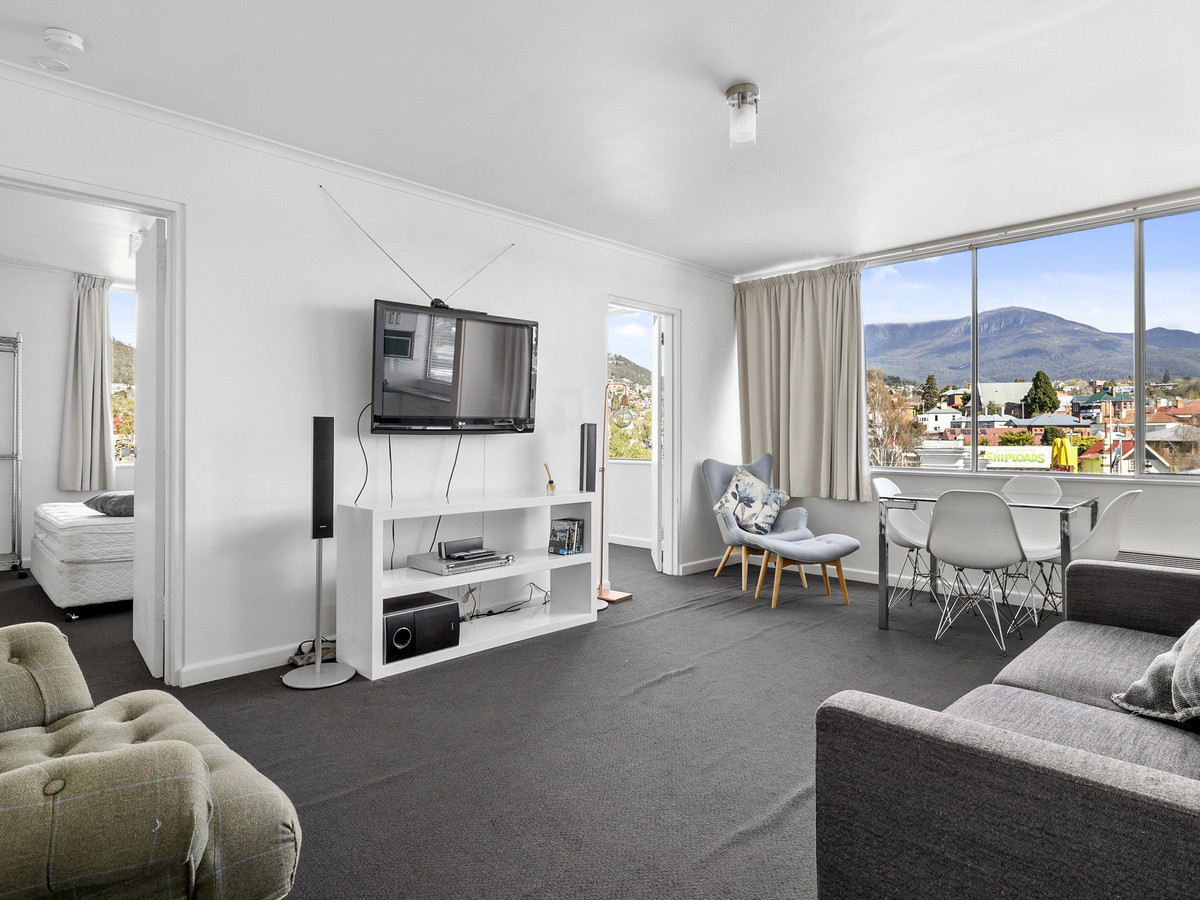6/14 Ashfield Street, Sandy Bay, TAS, 7005 - Image 2