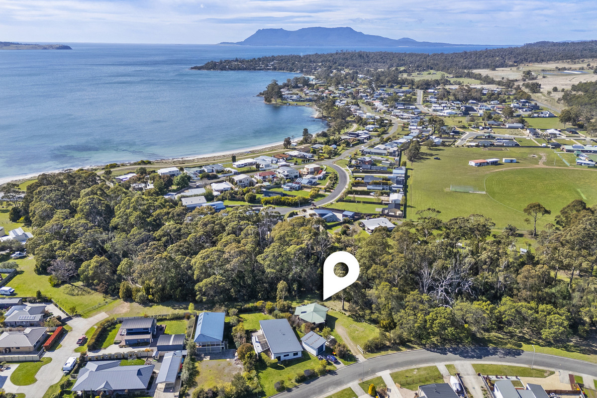 2 Strawberry Hill Court, Orford, TAS, 7190 - Image 2