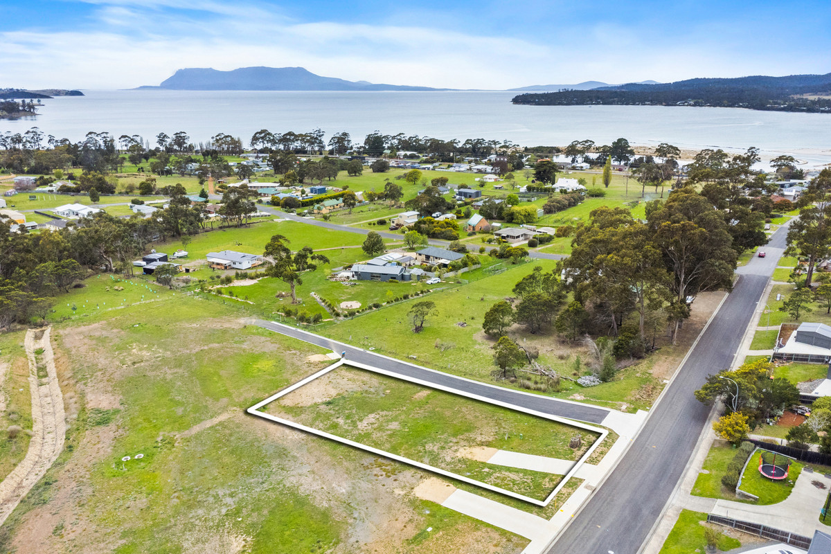 1/66 Alma Road, Orford, TAS, 7190 - Image 1