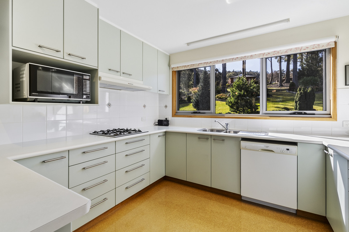 10 Westringa Road, Fern Tree, TAS, 7054 - Image 8