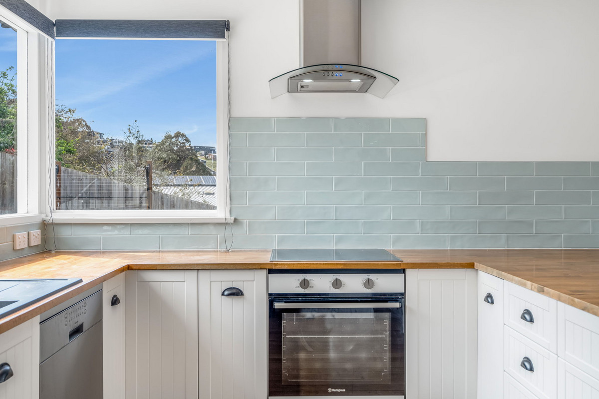 16 Louden Street, South Hobart, TAS, 7004 - Image 8