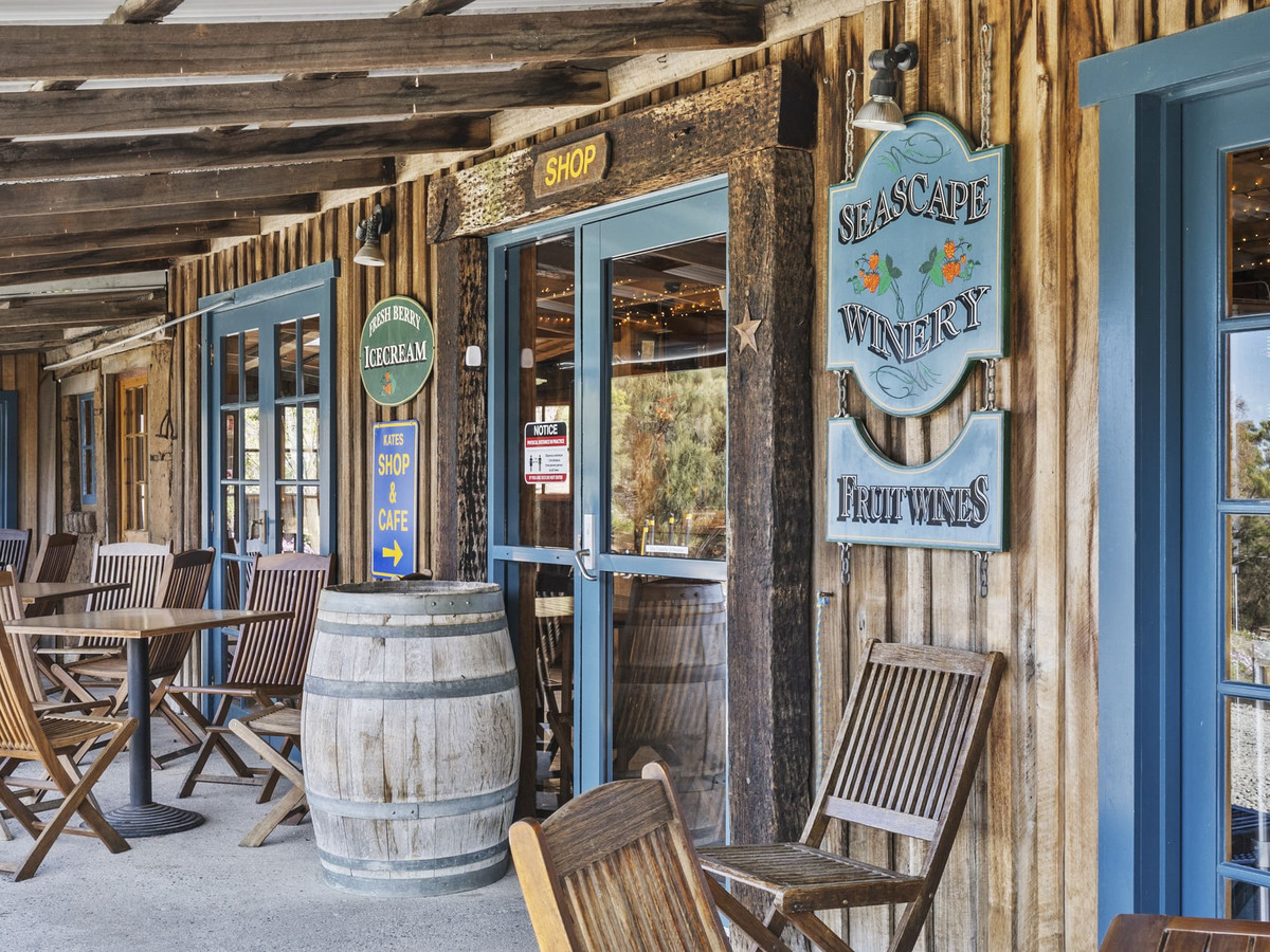 12 Addison Street, Swansea, TAS, 7190 - Image 15