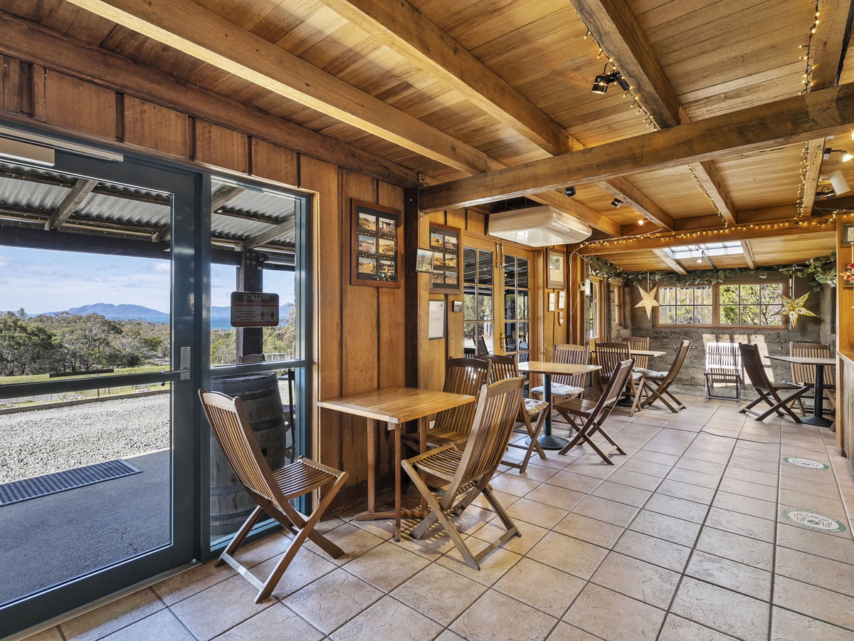 12 Addison Street, Swansea, TAS, 7190 - Image 17