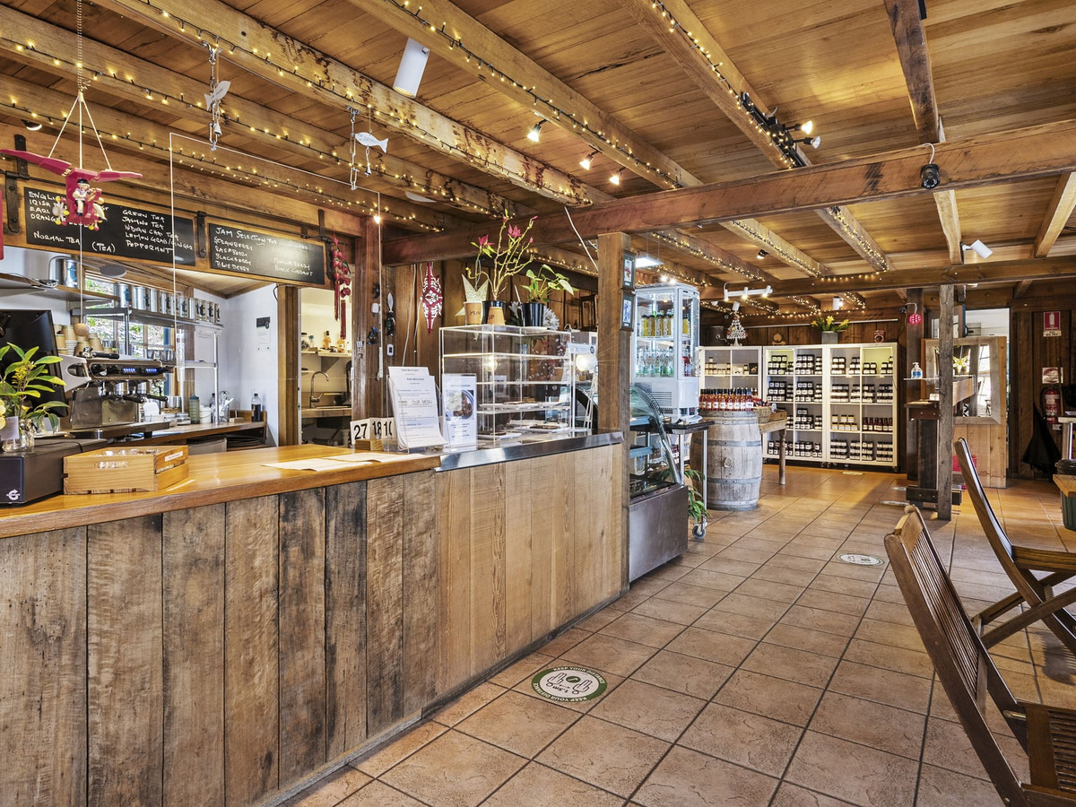 12 Addison Street, Swansea, TAS, 7190 - Image 16