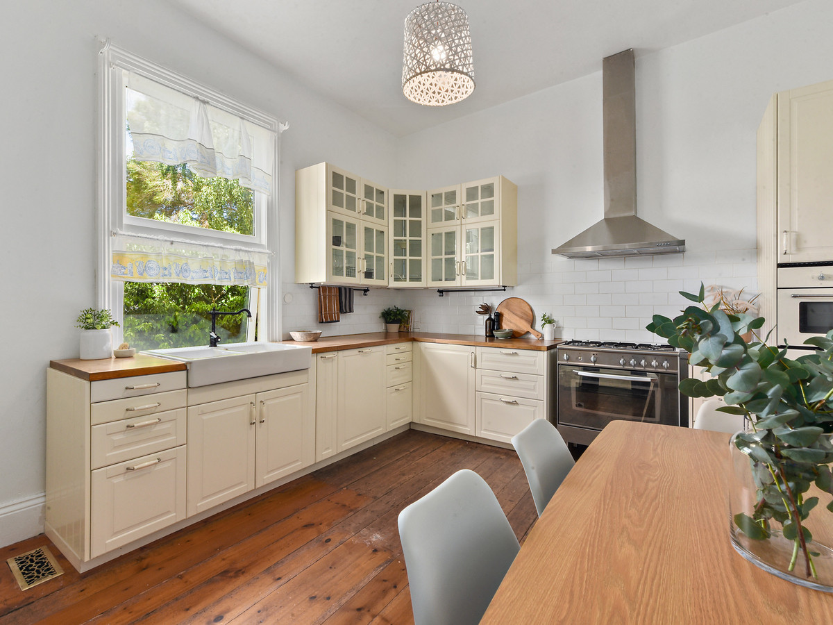 5 South Bank, Trevallyn, TAS, 7250 - Image 2