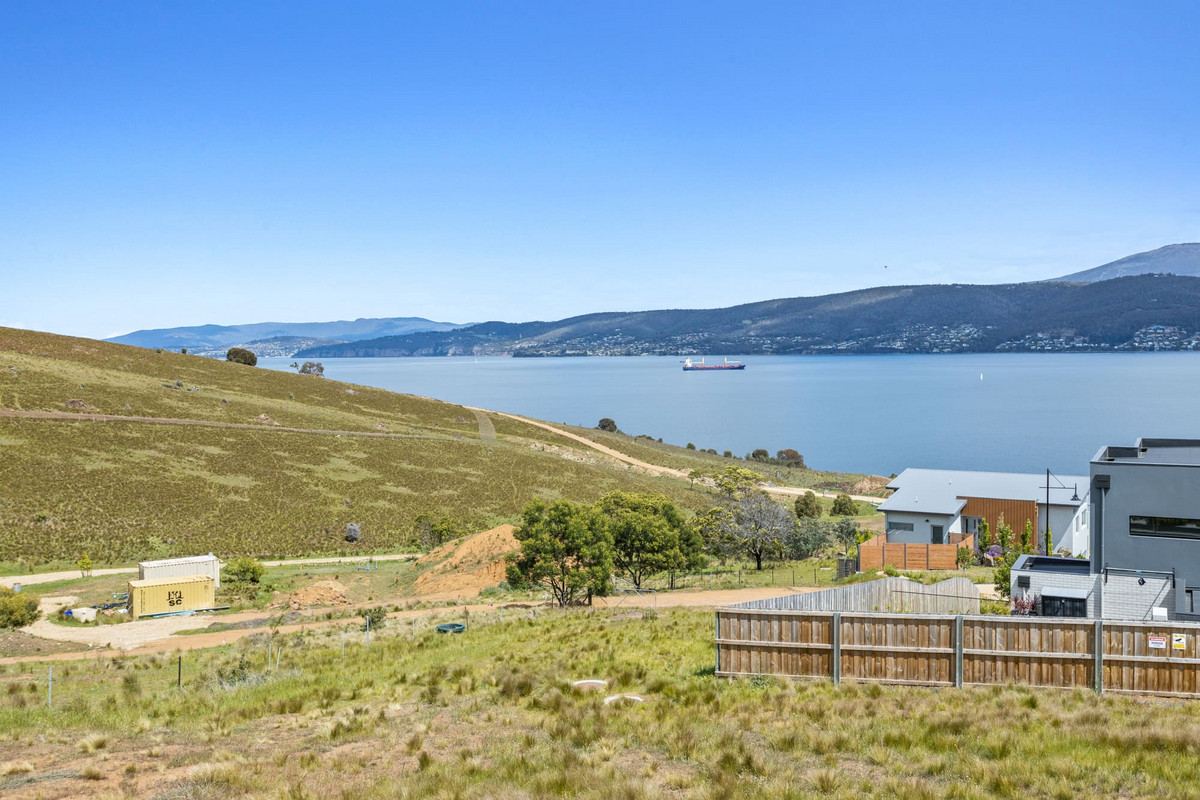 18 Bindara Road, Tranmere, TAS, 7018 - Image 8