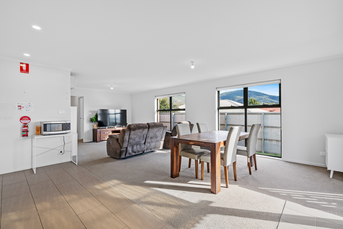 1/11 Flamenco Circle, Glenorchy, TAS, 7010 - Image 8