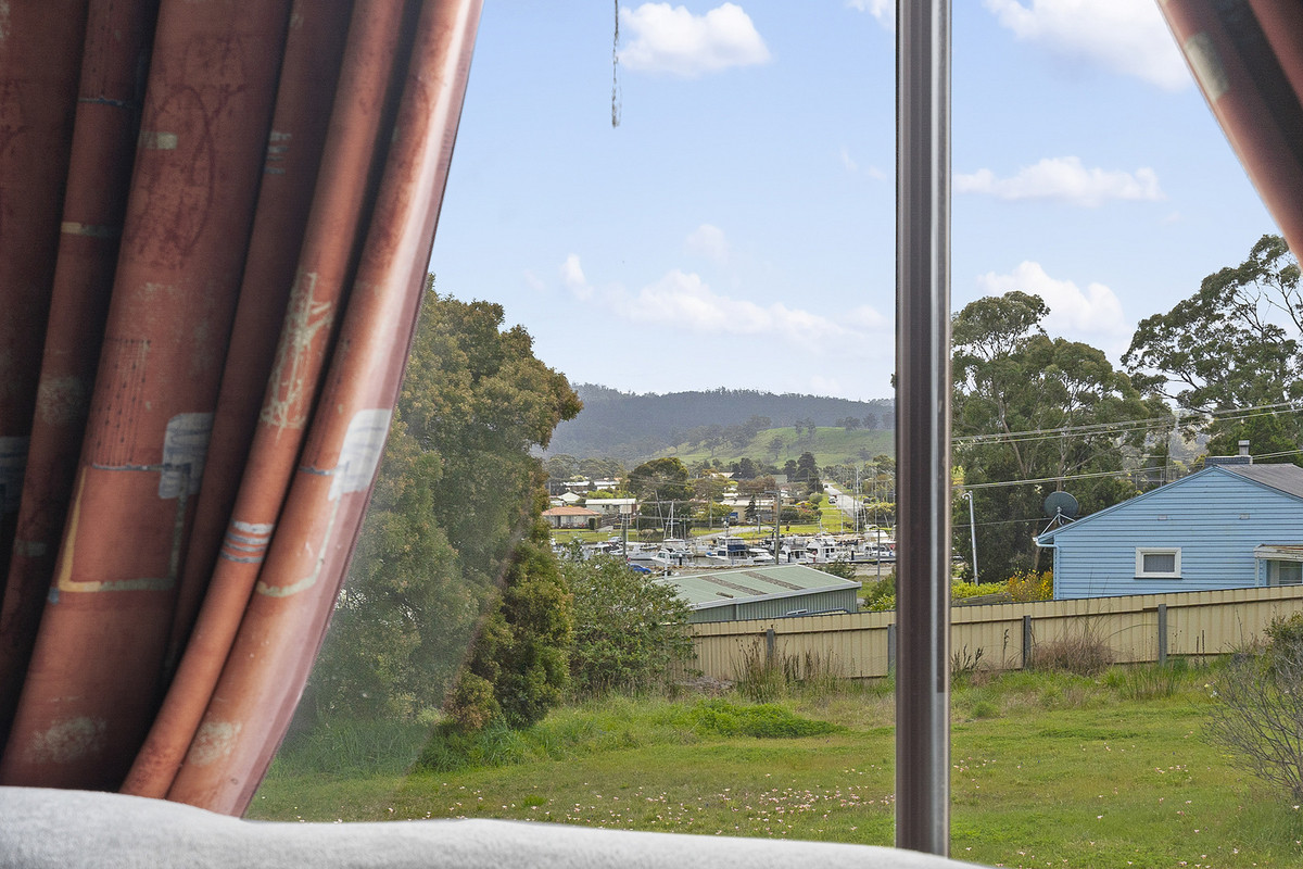 19 Esplanade East, Triabunna, TAS, 7190 - Image 8