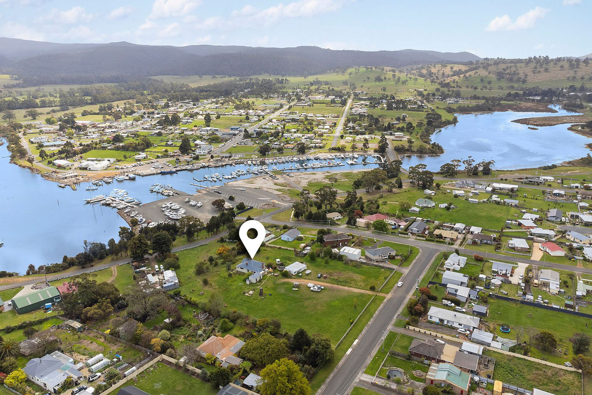 19 Esplanade East, Triabunna, TAS, 7190 - Image 3