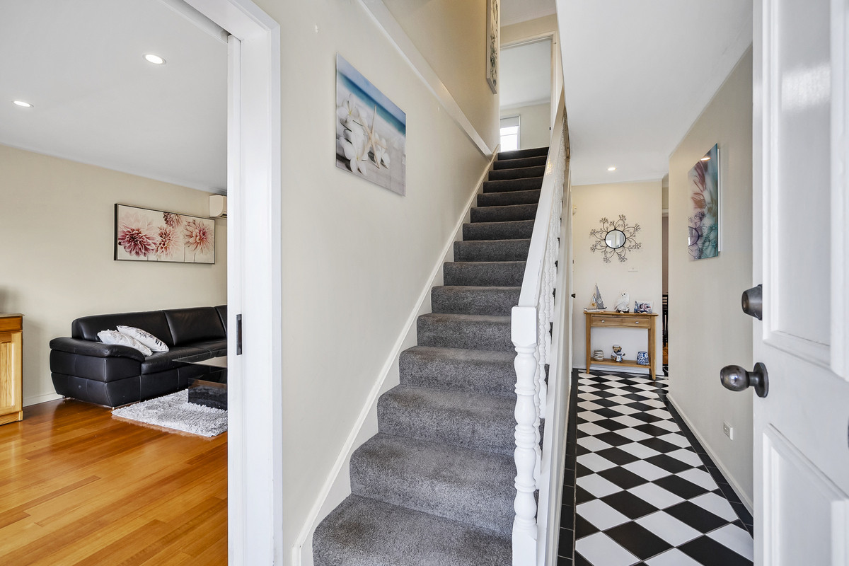 68 Suncoast Drive, Blackmans Bay, TAS, 7052 - Image 13