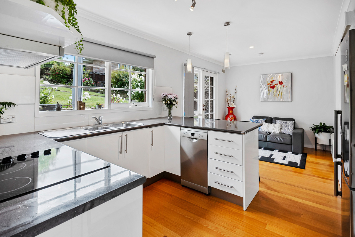 68 Suncoast Drive, Blackmans Bay, TAS, 7052 - Image 5