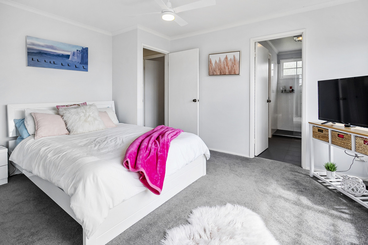 68 Suncoast Drive, Blackmans Bay, TAS, 7052 - Image 16