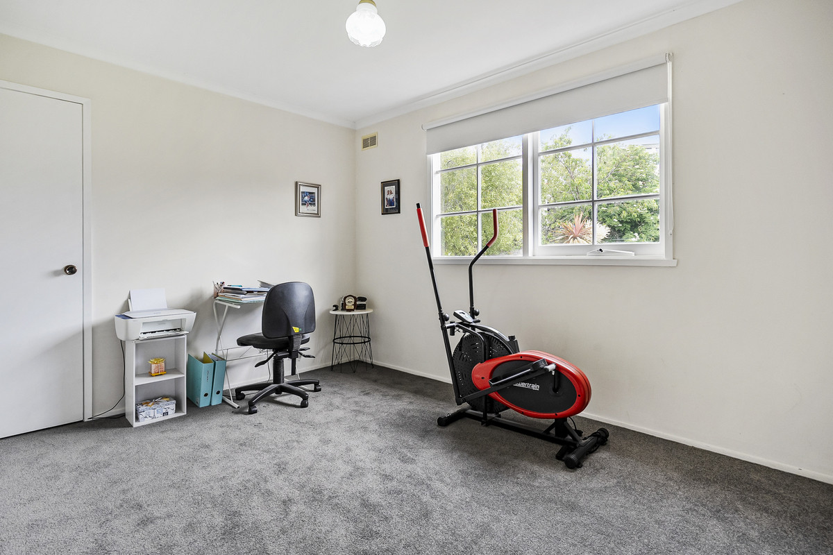 68 Suncoast Drive, Blackmans Bay, TAS, 7052 - Image 20