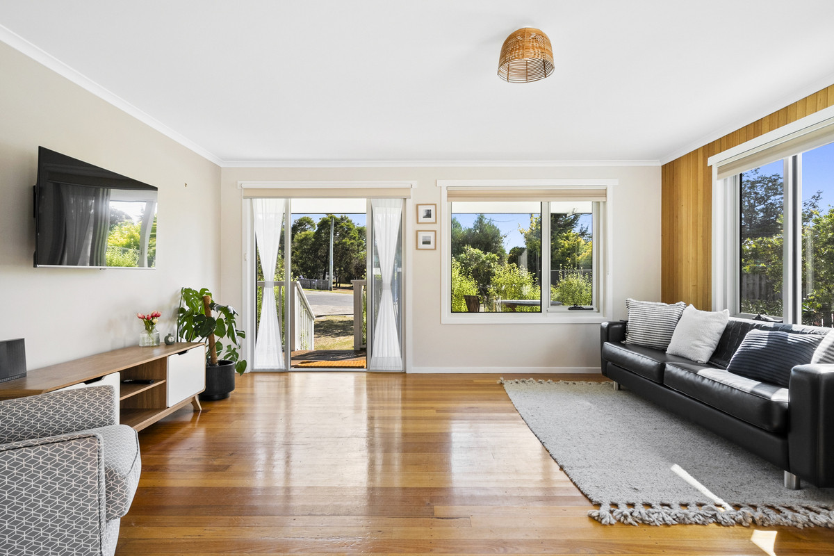 17 Erica Street, Orford, TAS, 7190 - Image 4