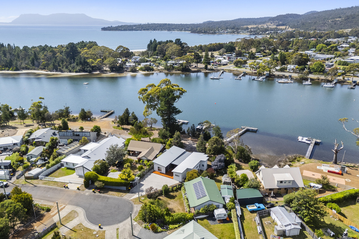 17 Erica Street, Orford, TAS, 7190 - Image 31
