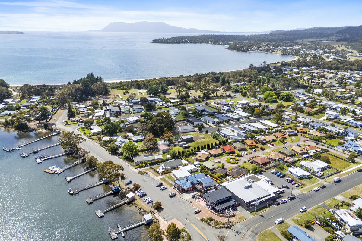 1 Esplanade, Orford, TAS, 7190 - Image 2