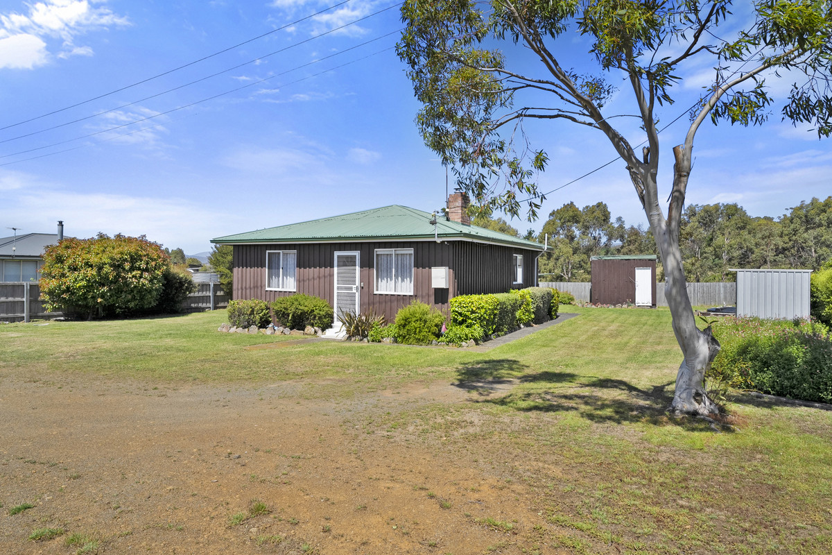 13 Cruttenden Street, Buckland, TAS, 7190 - Image 3
