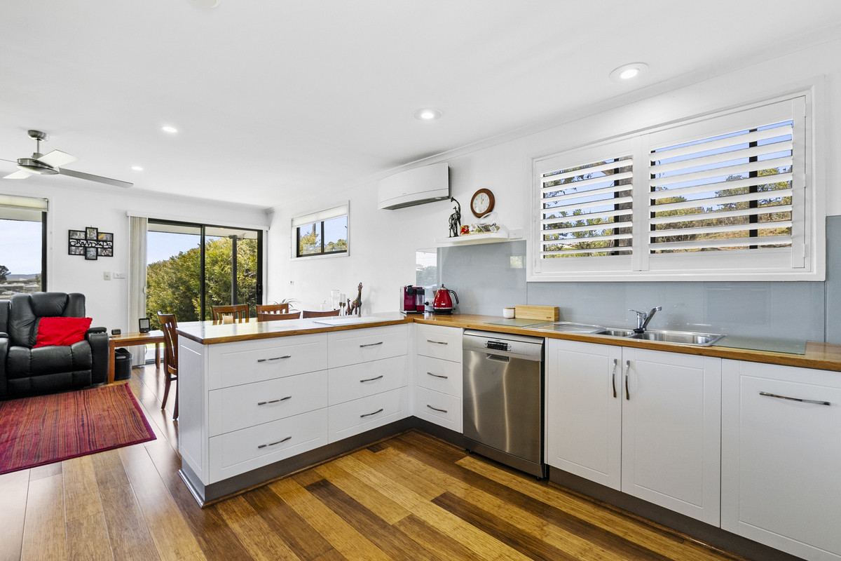 7 Tasman Highway, Swansea, TAS, 7190 - Image 8