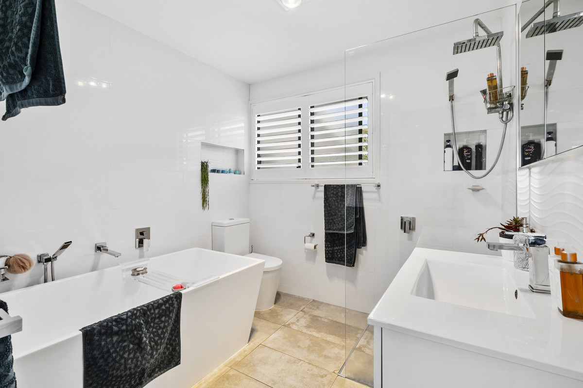 7 Tasman Highway, Swansea, TAS, 7190 - Image 11