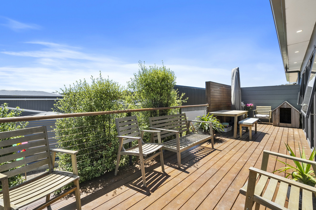 213 Hazards View Drive, Coles Bay, TAS, 7215 - Image 1