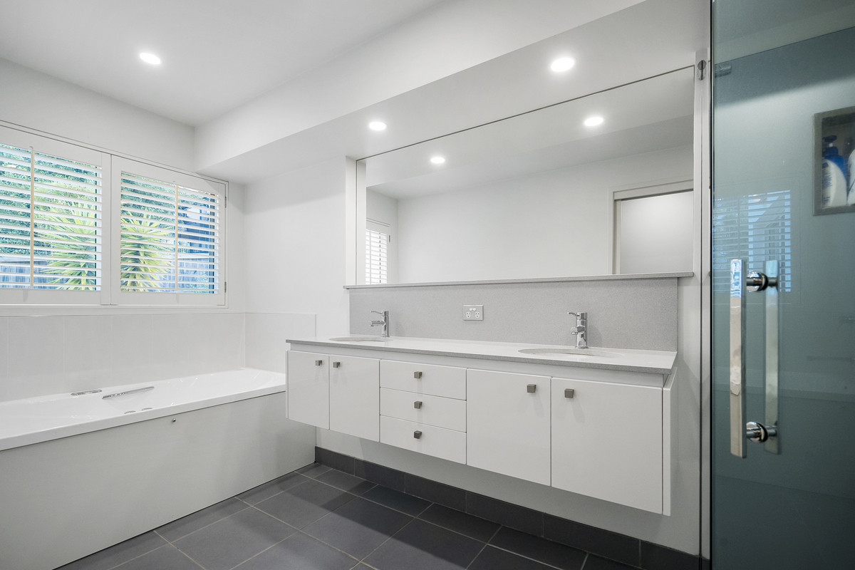 38-40 Hillside Drive, Blackmans Bay, TAS, 7052 - Image 21