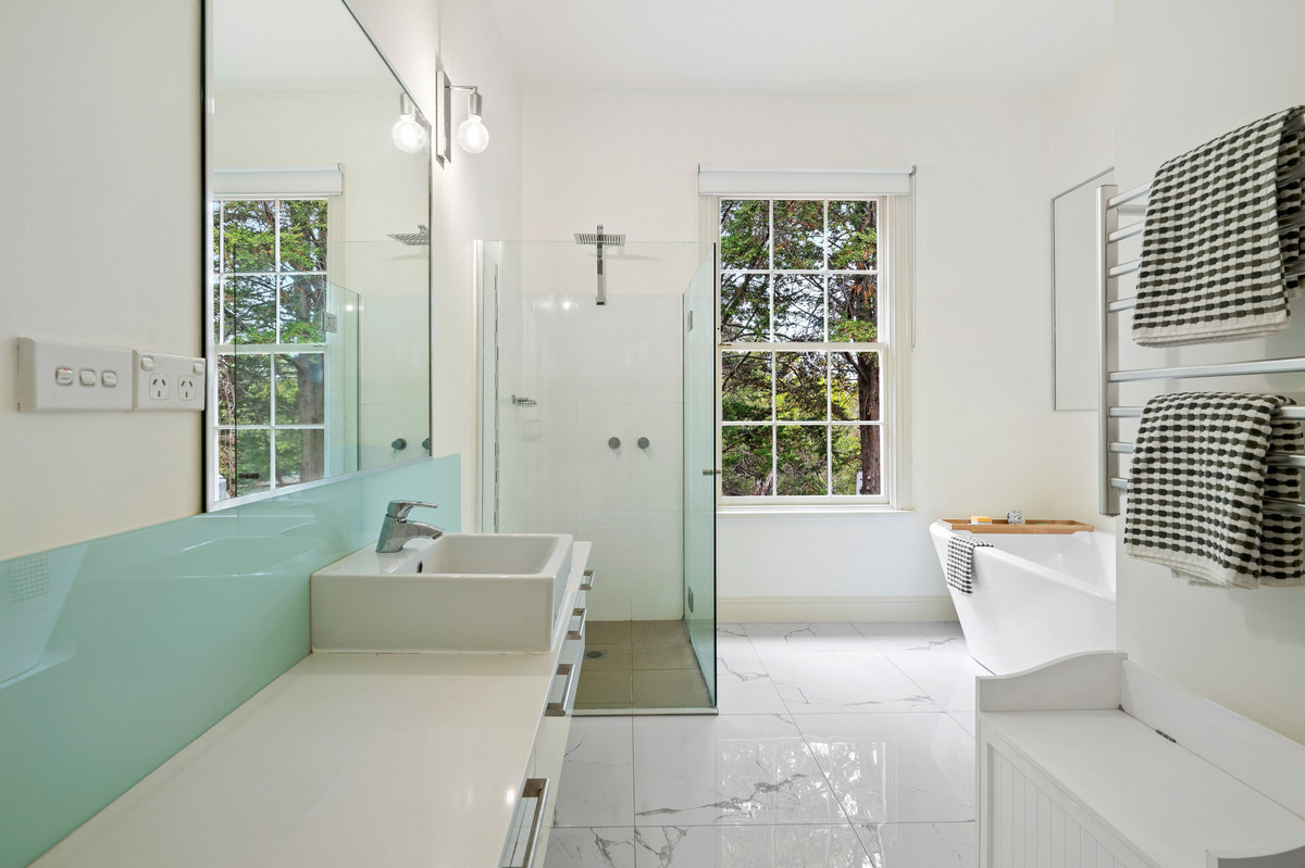 18 Newhaven Drive, Howrah, TAS, 7018 - Image 17